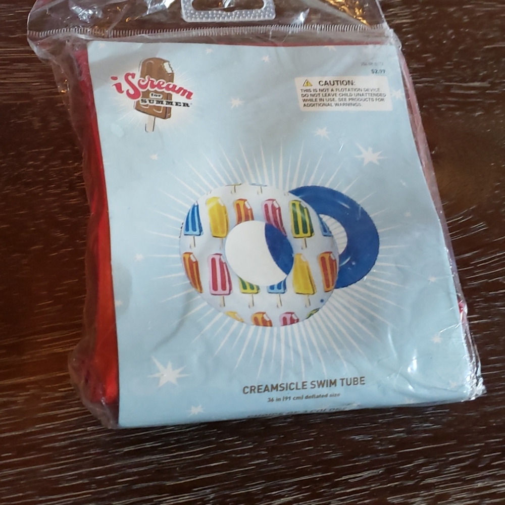 Summer fun bundle includes 5 items! - Picture 6 of 7